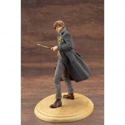 Kotobukiya Fanrastic Beasts Crimes Newt Scamander Artfx Statue