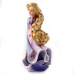 Enesco Disney Showcase Couture De Force Rapunzel Figure